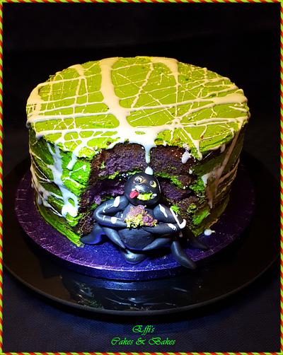 Itzi the spider halloween cake  - Cake by Effi's Cakes & Bakes 