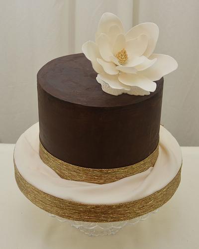 Rustic Ganache with a Magnolia  - Cake by Sugarpixy