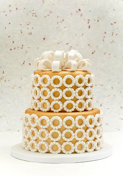 pearls - Cake by Alessandra