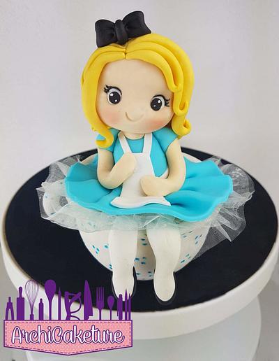 Alice in the cup - Cake by Archicaketure_Italia