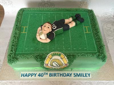 Rugby pitch cake - Cake by silversparkle