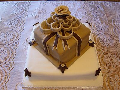 Present cake  - Cake by Niknoknoos Cakery