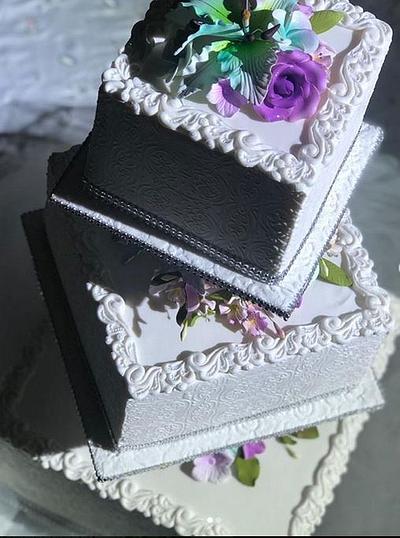 Square Wedding Cake - Cake by MsTreatz