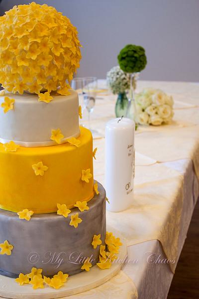 Wedding in Yellow - Cake by Birgit / My Little Kitchen Chaos