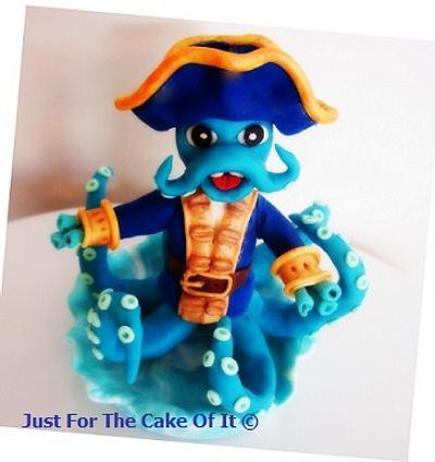 Skylanders cake topper - Wash Buckler  - Cake by Nicole - Just For The Cake Of It