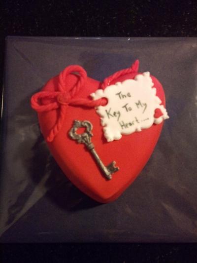 THE KEY OF MY HEART - Cake by Tante Fondante