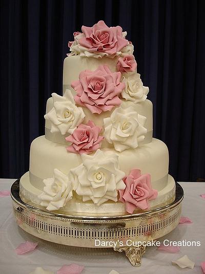 Roses Wedding Cake - Cake by DarcysCupcakes