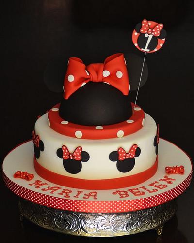 Minnie Mouse Cake! - Cake by Monika Moreno