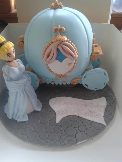 Cinder's Coach - Cake by Little Cakes Of Art
