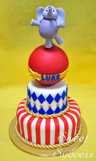 Vintage Circus Cake - Cake by Sweet Success