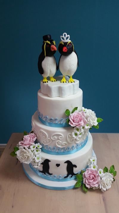 Penguin weddingcake - Cake by Taart-Art  Jolanda van Ruiten