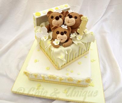 Teddies in a box ( inspired by Debbie Brown ) - Cake by Sharon Young