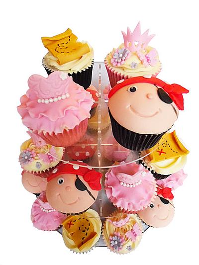 Pirate and princess cupcake tower - Cake by Vanilla Iced 