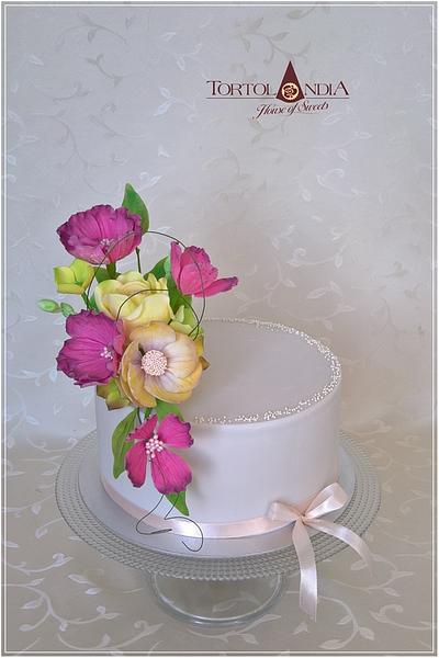 60th birthday with sugar bouquet - Cake by Tortolandia