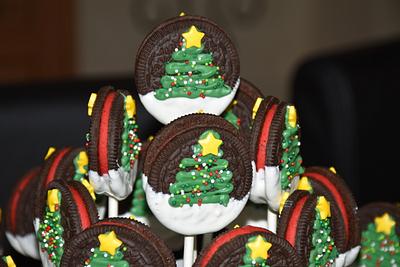 Christmas Oreo Cookies - Cake by Ellie1985