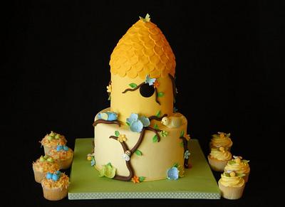 Birds and the Bees!! - Cake by Elisa Colon