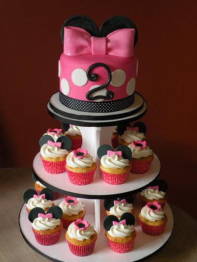 Minnie cupcake tower - Cake by Dani Johnson
