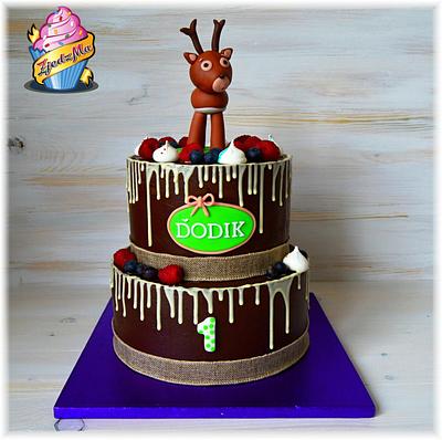 Drip cake with little deer - Cake by zjedzma
