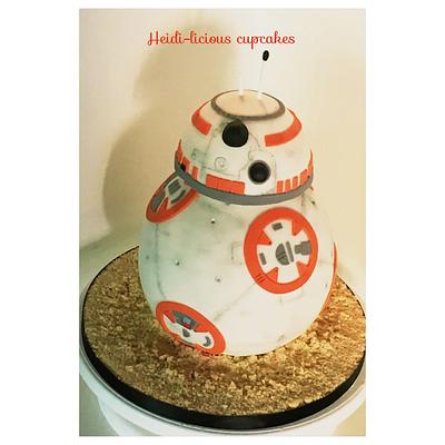 BB8 cake - Cake by HeidiliciousCupcakes 