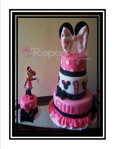 Minnie Mouse cake - Cake by ReposArte Ramos by Janette Ramos