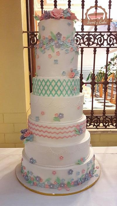 floral wedding cake - Cake by Sweety Cake