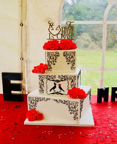Gothic Wedding Cake - Cake by Daisychain's Cakes