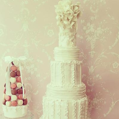 vintage style wedding cake. - Cake by Swt Creation