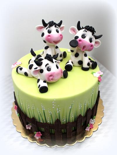 Veselé kravičky - Cake by Lucie Milbachová