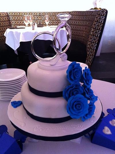 Engagement - Cake by Kayla O