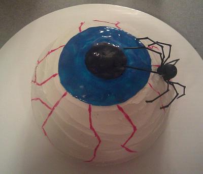 Creepy Eyeball cake - Cake by Carrie