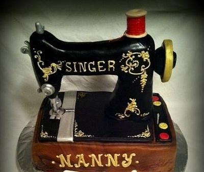 Singer sewing machine birthday cake - Cake by Angel Rushing