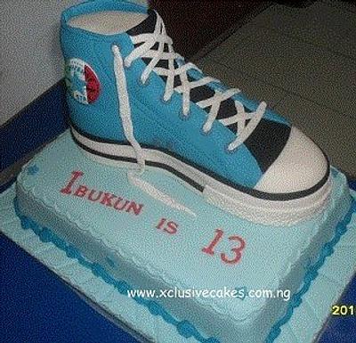 Converse shoe cake - Cake by Xclusive