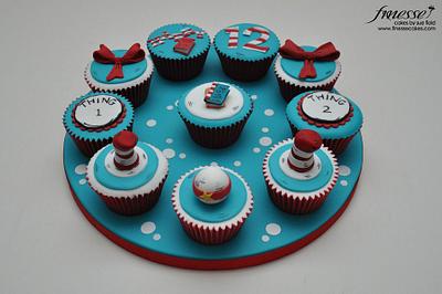 Cat In The Hat Cupcakes - Cake by Sue Field