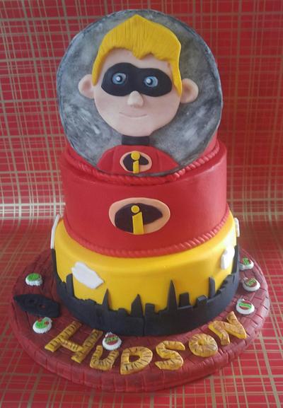 HUDSON'S INCREDIBLES BIRTHDAY CAKE - Cake by June ("Clarky's Cakes")