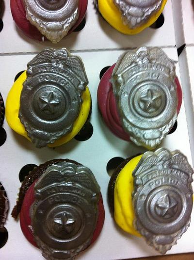 Police Cupcakes - Cake by Sherri