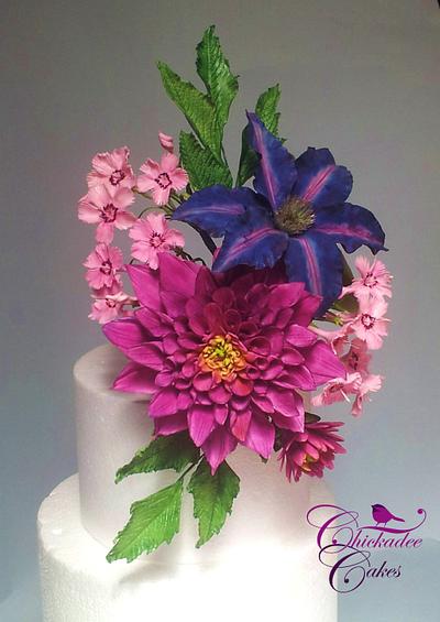 Floral spray - Cake by Chickadee Cakes - Sara