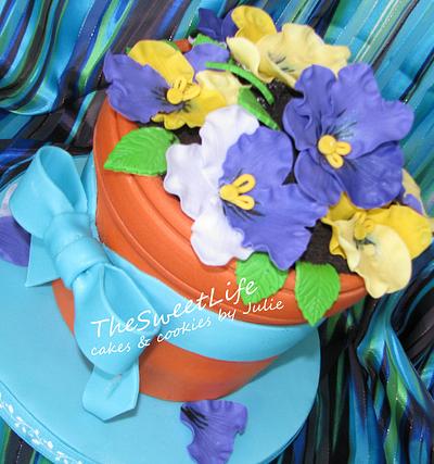 Flowerpot cake - Cake by Julie Tenlen