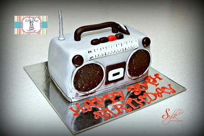 80's Boom Box cake - Cake by Genel