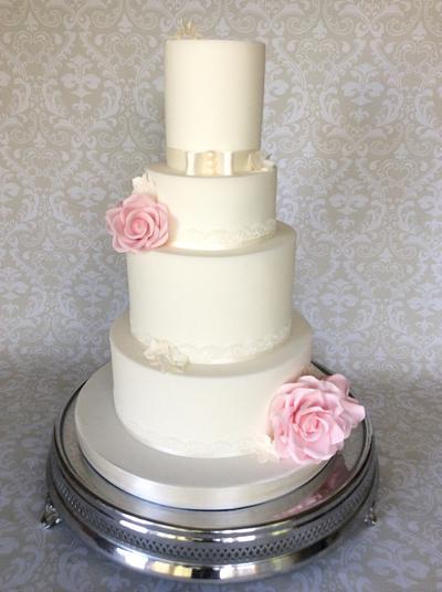 Classic vintage wedding - Cake by Anna Caroline Cake Design