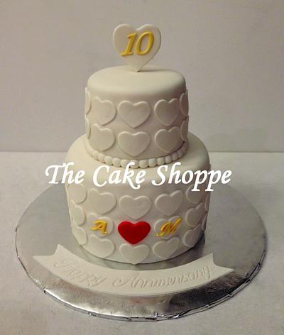 Anniversary cake - Cake by THE CAKE SHOPPE