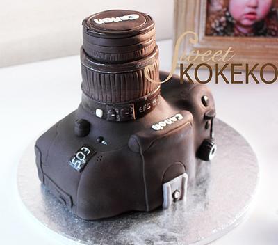 Canon Camera Cake - Cake by SweetKOKEKO by Arantxa
