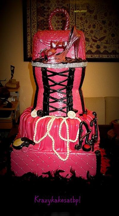 Fashionista Cake  - Cake by Francezca (KrazyKakes)