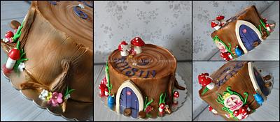 fairy door tree trunk - Cake by Cakeland by Anita Venczel