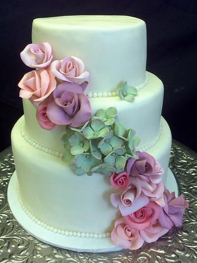 Roses and Hydrangeas - Cake by Elyse Rosati