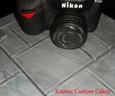 Nikon 3d - Cake by Kosmic Custom Cakes