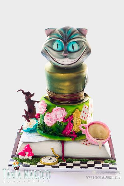 Alice in Wonderland - Cake by Tânia Maroco