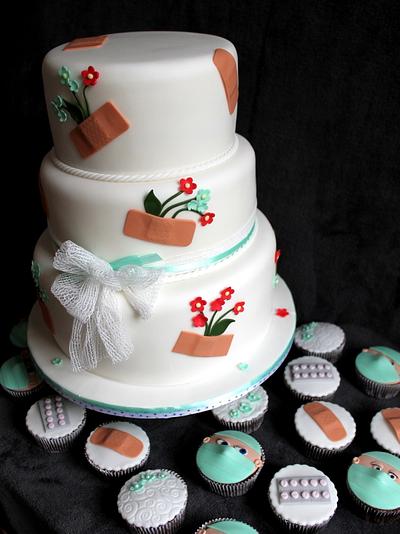 Sick cake and cupcakes - Cake by Kateřina Lončáková