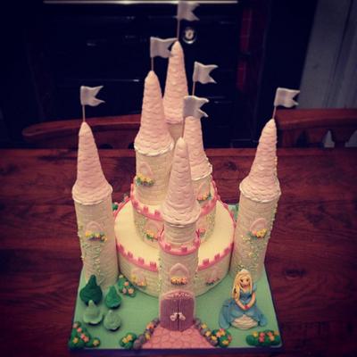 Princess castle cake - Cake by The sugar cloud cakery