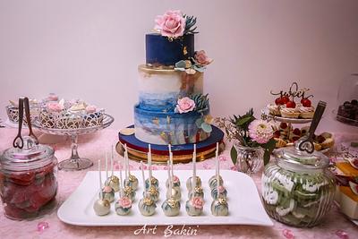 Watercolour wedding cake + candy bar - Cake by Art Bakin’