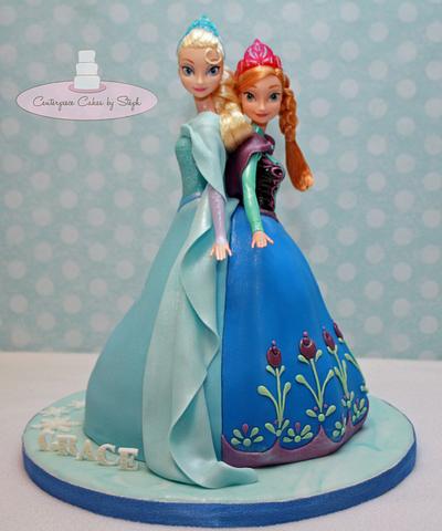 Elsa & Anna  - Cake by Centerpiece Cakes By Steph
